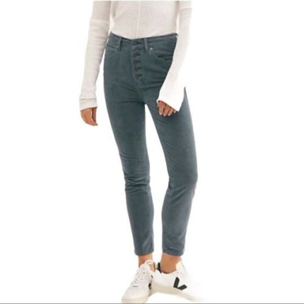 Free People Sun Chaser Corduroy jeans in Morning Waves Size 27